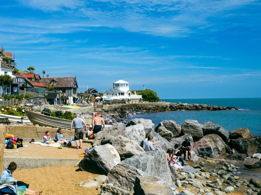 Best Holiday Parks on the Isle of Wight-Cowes
