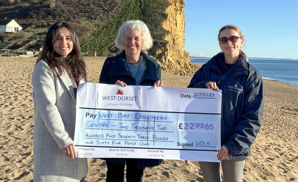 WDLH donate to jurassic coast causes