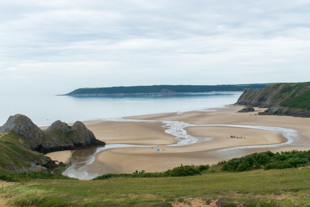 three cliffs bay