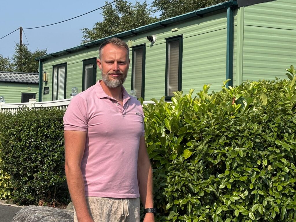 woodlands caravan park