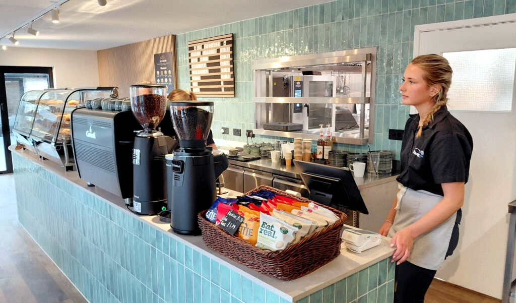 the pantry cafe ulwell
