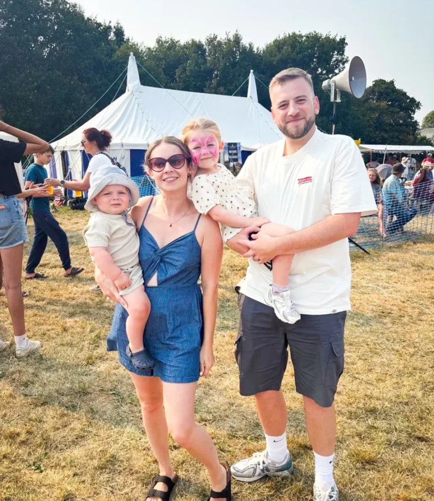 couple with family andrewshayes
